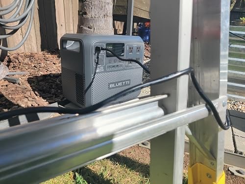 BLUETTI Elite 200 V2 and included solar panel in customer use — photo 3